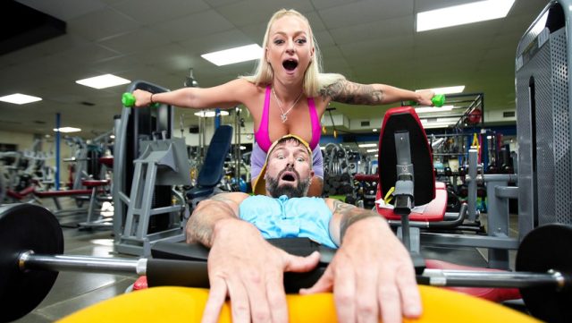 Brazzers – Ketahuan Lagi Ngentot!