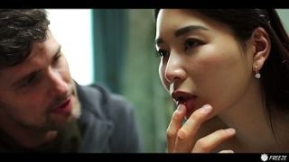 Gadis Kpop Asia Imut Ngecesin Air Mani – Muka Cewek Jepang Beku Ditembak Kontol
