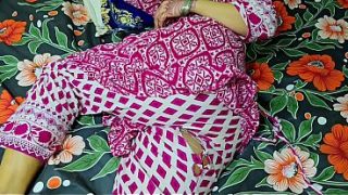 Ibu Tiri Celananya Sobek, Anak Tiri Langsung Ngewe Memeknya Sampai Pantatnya Mulus