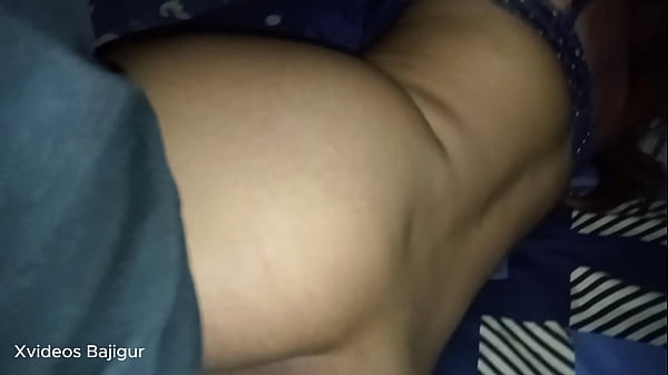 Kuli Bangunan Modus Ngentot, Kontol Gede Dipamerin, Baju Kotor Langsung Ajak Ngewe