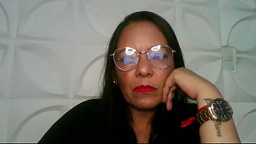 Mama Udah Dipake Banget, Becek Nanas