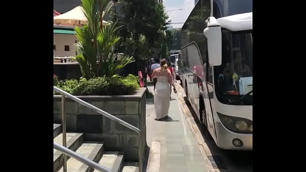 Monyet Cina Buntut Gede Bikin Ngaceng.