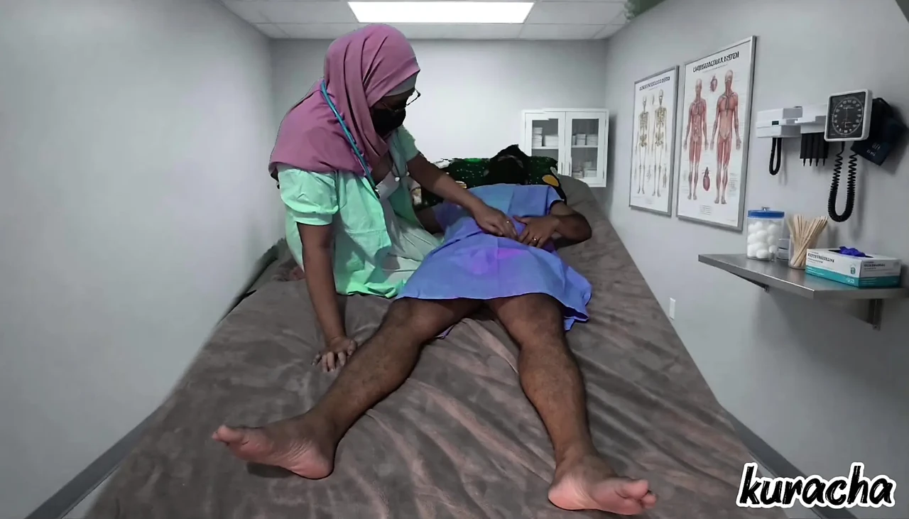 Lady Doctor Fake Checkup To Get Fuck From Patient