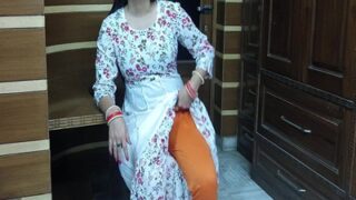 Bhabhi Mesum Buka Baju Sambil Ngomong Kotor Di Video Ngentot
