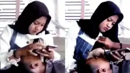 Jilbab Abg Nyusuin Pacar Di Warung Kopi, Bikin Makin Greget.