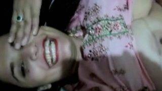 Nonton Video Aunty Karachi Bugil Habis-habisan