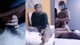 Remaja Jilbab Lagi Ngentot Liar Sama Pacar Di Depan Kamera