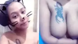 Tante Montok Tobrut Lagi Pamer Body Hot, Bikin Ngaceng!