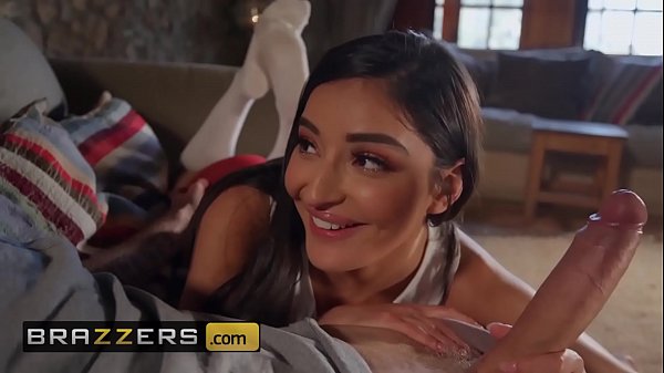 Remaja Doyan Yang Gede – (emily Willis, Danny D) – Latihan Bikin Jadi Pelacur Sempurna – Brazzers