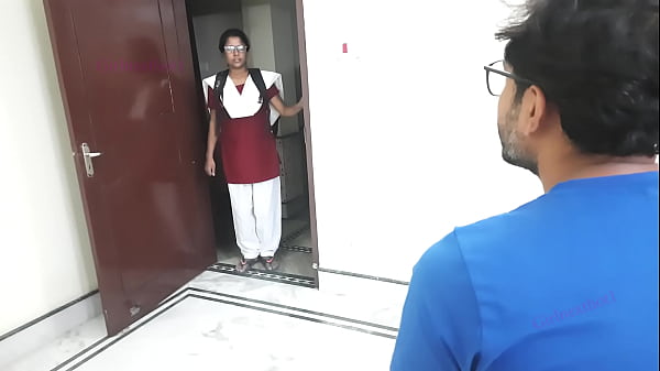 Cewek Bengali Lugu Digebuk Sama Orang Asing, Cerita Panas Hindi