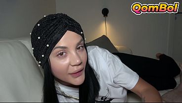 Ngencengin Seru Bareng Kakak Tiri Berjilbab Turki Elnaz