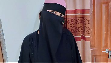 Jasmine Si Jilbab Murahan Digebukin Bapak-bapak Bejat Di Kamar Gelap