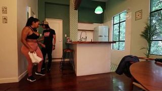 Ibu Tiri Pink Hot Godain Mantu, Makin Greget Makin Liar