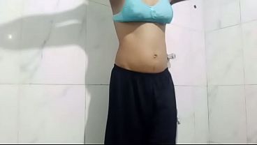 Video Viral Kakak Tiri India, Bikin Ngilu Banget!