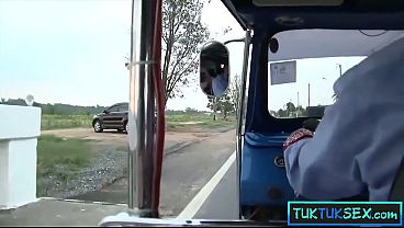 Amateur Thai Milf Digaruk Di Pinggir Jalan, Langsung Dibawa Tancap Gas Buat Ngebut