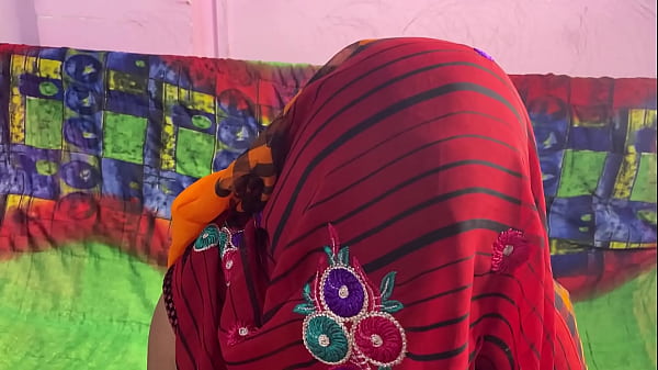 Sasur Ne Bahu Ko Choda Jab Wo Sone Ja Rahi Thi, Desi Indian Hard Sex Fuck Viral Mms Dengan Suara Hindi Yang Bikin Panas.