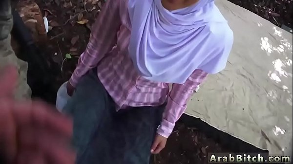 Bokep Arab Ngewe Cewek Cina Sama Cewek Sekolah Di Rumah Kosong.