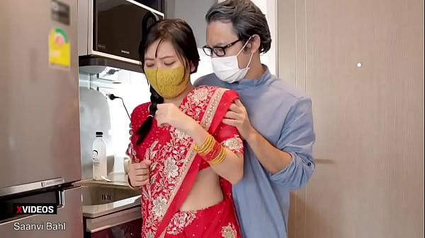 Anak Tiri India Berbok Besar Goda Kontol Besar Bapak Tirinya! (suara Hindi)
