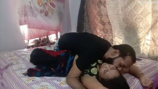 Video Bokep Kakak Adik Tiri India Paling Hot, Suara Jelas, Musik Bikin Nagih