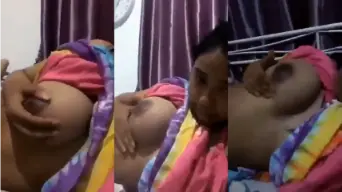 Bocil Sange Remas-remas Pentil Gede Kenyal Sampe Muncrat