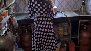 Istri Nakal Ngewe Adik Ipar Di Dapur, Bikin Makin Liar.