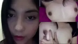 Si Cantik Pamer Memek Buat Sayang