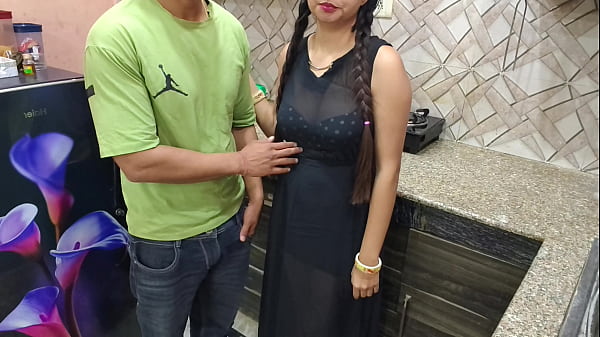 Bhabhi India Di Dapur Digebukin Habis Sama Adik Ipar, Suara Nafasnya Bikin Makin Liar.
