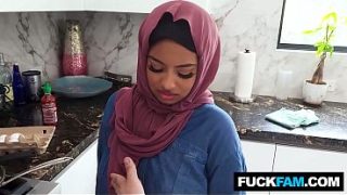 Ebony Hijabi Cewek Nakal Lagi Belajar Jadi Liar Sama Hadiya Honey, Allen Swift