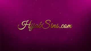 Hr Berjilbab Pamer Tubuh Buat Latihan – Kiki Cali, Jack Vegas, Clarke Kent, Oliver Davis