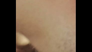 سعودي متشهي يشوف مرته تتنافخ قدامه و هو بيتفرج على سكس عرب نار، دياثة سعودية نار