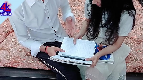 Cewek Kuliahan India Ngeseks Seru Sama Desi, Suara Hindi Jelas Banget